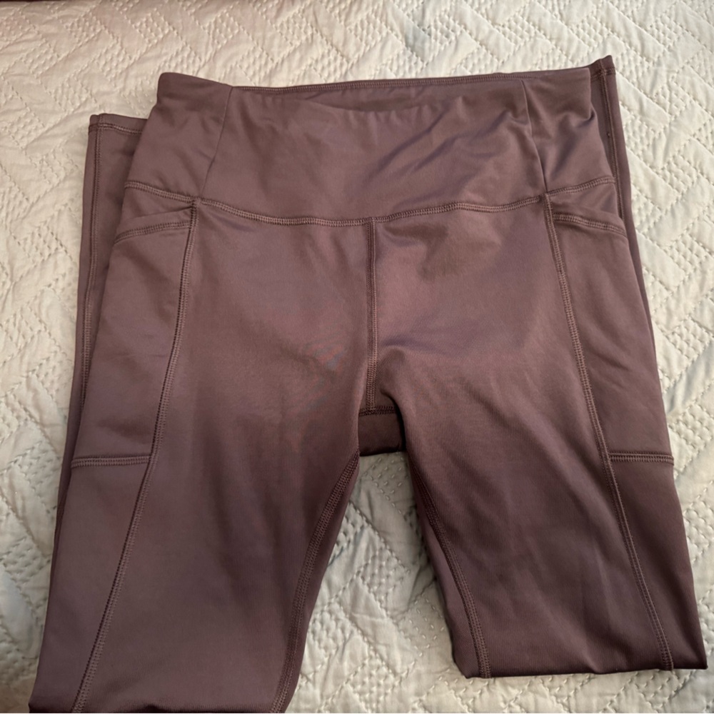 Moving Sale: Make an offer: Full length Cold Weather Leggings M